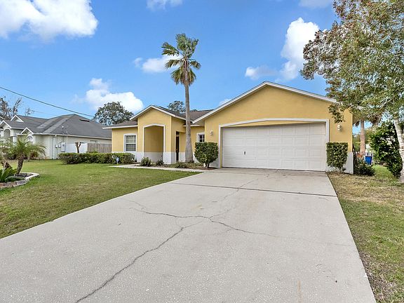 3rd image of 60 Franciscan Ln