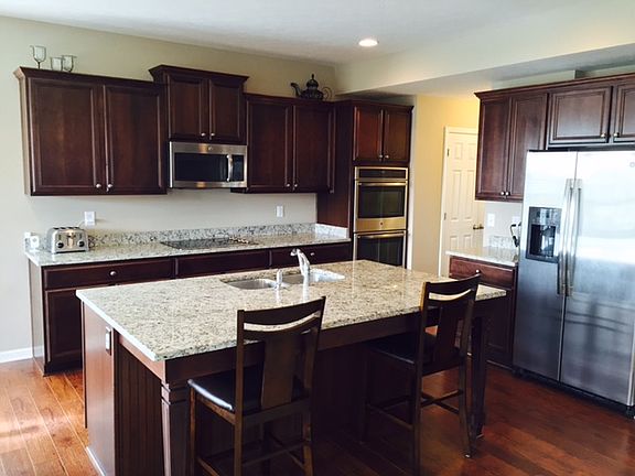Gourmet kitchen with granite