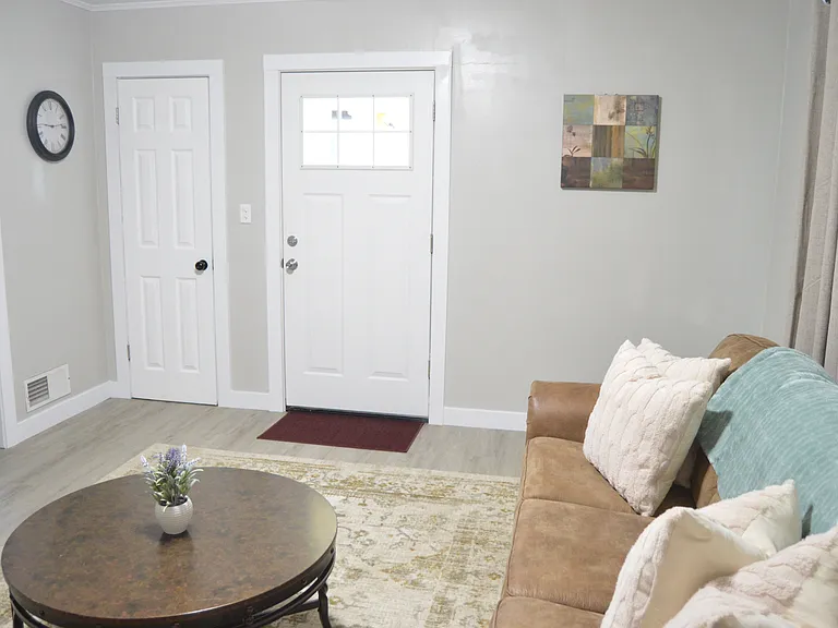 3946 Carrollton Ave #3946 — Photo 6