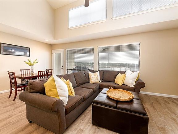 3rd image of 1601 Judy Lynn Dr APT 201