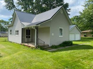 511 Craven St, Sweetser, IN 46987