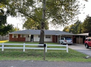 509 S Jones Ln, Mustang, OK 73064