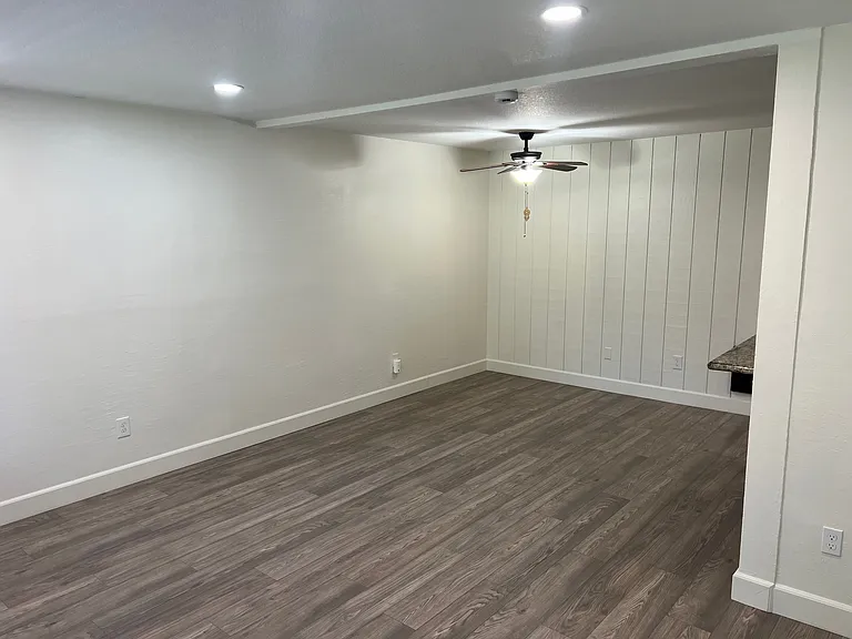 1000 W Macarthur Blvd #67 — Photo 7
