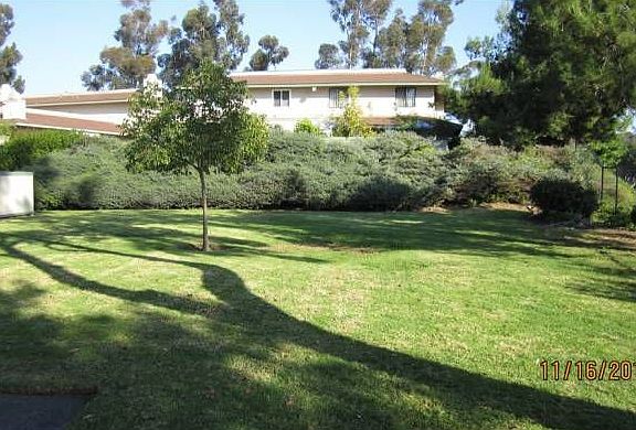 Greenbelt out front door