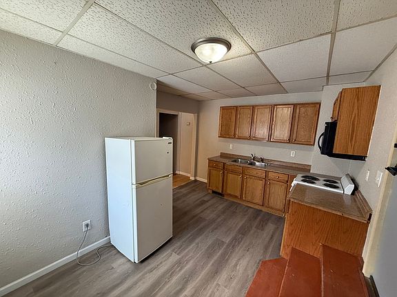 3rd image of 1147 26th St #1137-1/2