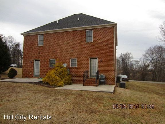 2nd image of 809 Mercury St #B
