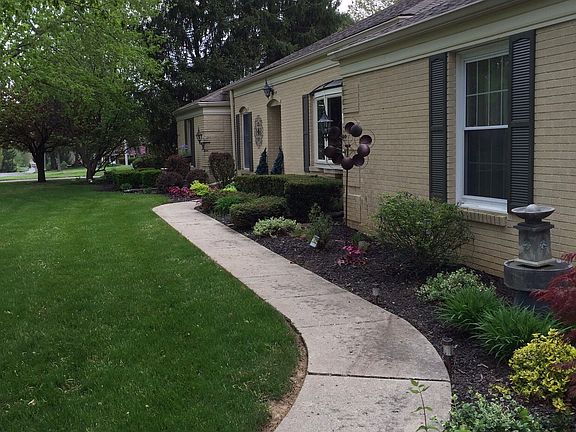 2nd image of 3127 Dorothy Ln