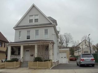 130 Columbus Ave APT 1, Tuckahoe, NY 10707