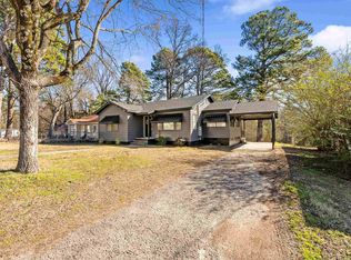 811 Park Dr, Benton, AR 72015