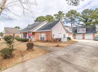 105 White Pond Ln, Warner Robins, GA 31088