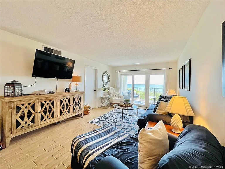 9400 S Ocean Dr #202 — Photo 15