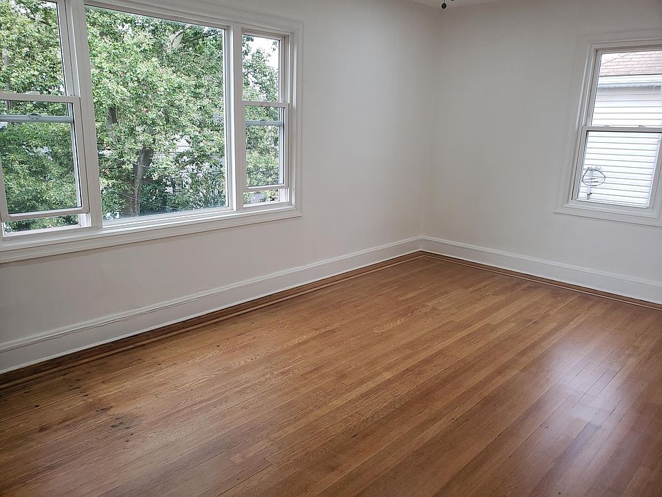 1st image of 1030 Hollywood Ave Floor 2