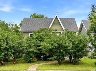 303 College AVENUE, Regina, SK S4N 0W9