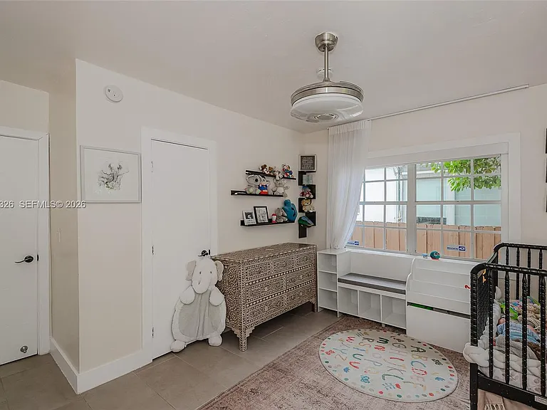 9048 Carlyle Ave — Photo 17