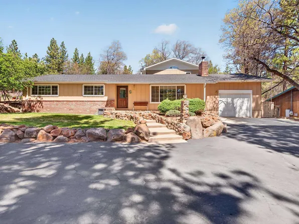 415 N Pine St, Susanville, CA 96130