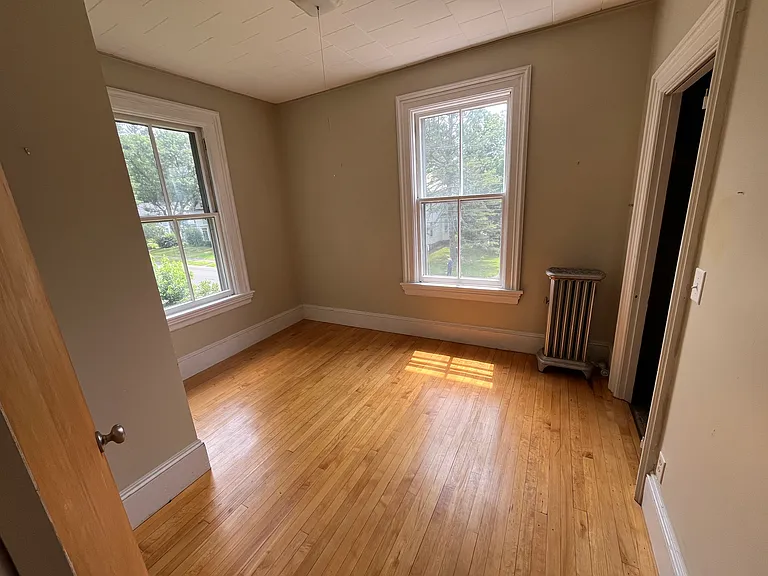 23 Prospect St #2 — Photo 6