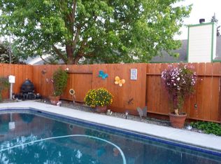 1265 Green Haven Dr, Oakdale, CA 95361