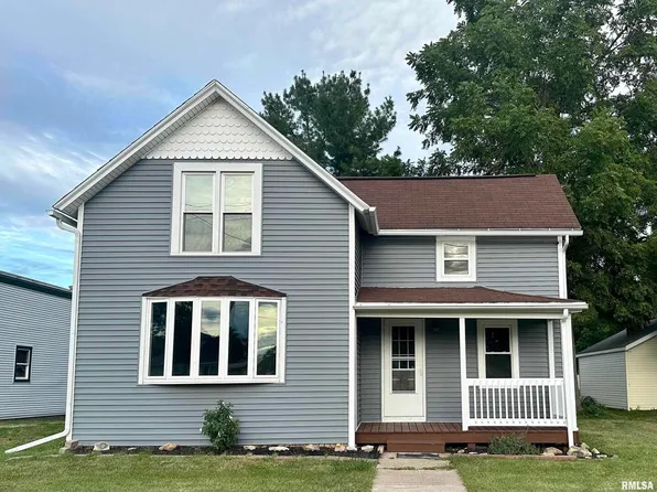 313 N 1st St, Alpha, IL 61413
