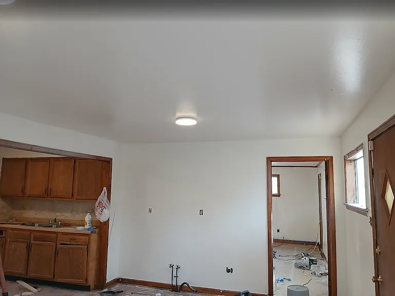 2751 Henley Dr — Photo 4