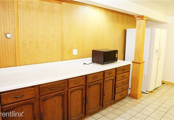 Kitchen 4