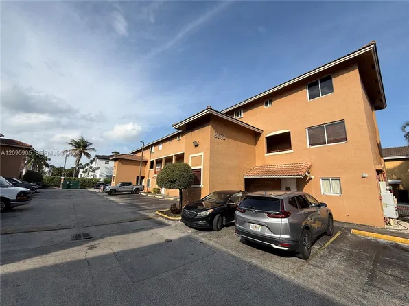8183 NW 8th St APT C5, Miami, FL 33126