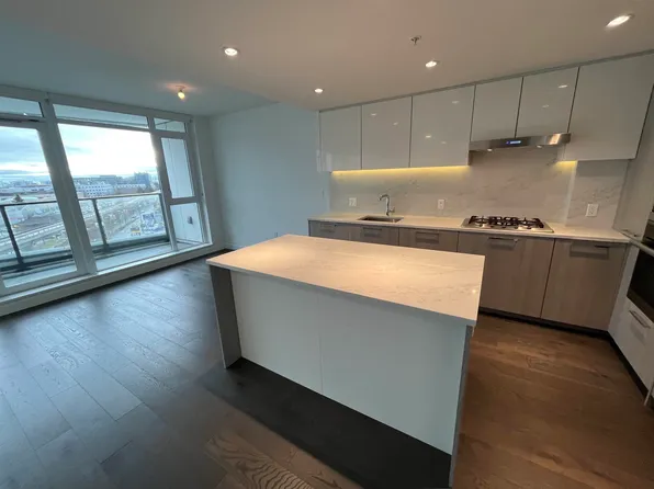 8199 Capstan Way #903, Richmond, BC V6X 1R5