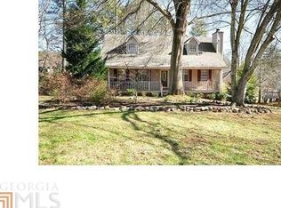 6811 Fairway Ridge Dr, Douglasville, GA 30134