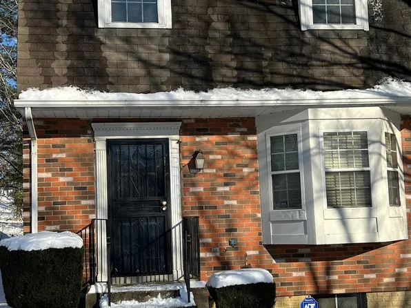 4742 Rolling Dale Way, Capitol Heights, MD 20743