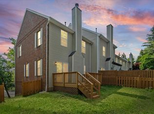 13818 Gullivers Trl, Bowie, MD 20720
