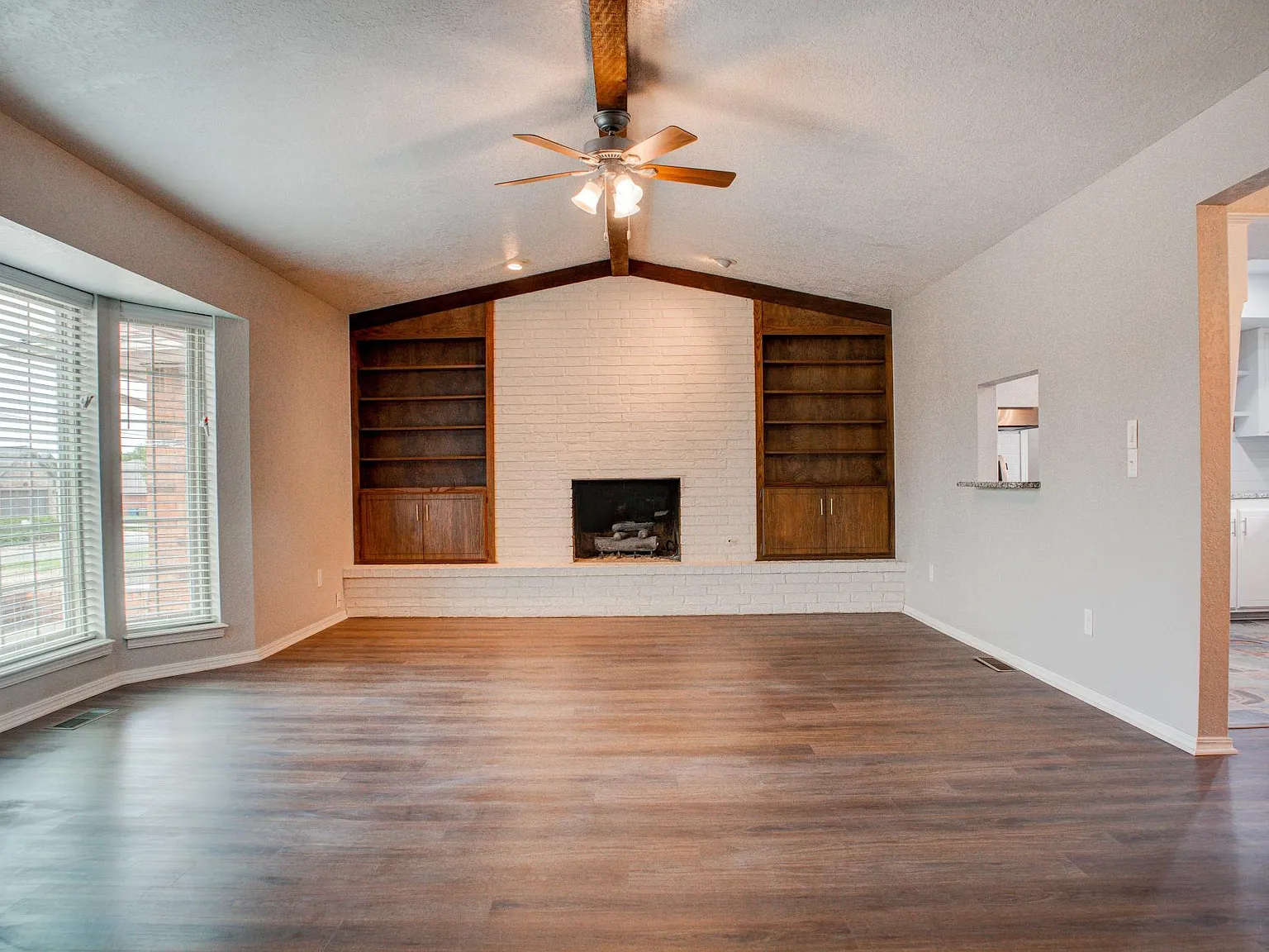 3 bed, 1681 sqft, $1,750 — Photo 4