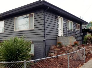 3803 Carr Pl N, Seattle, WA 98103