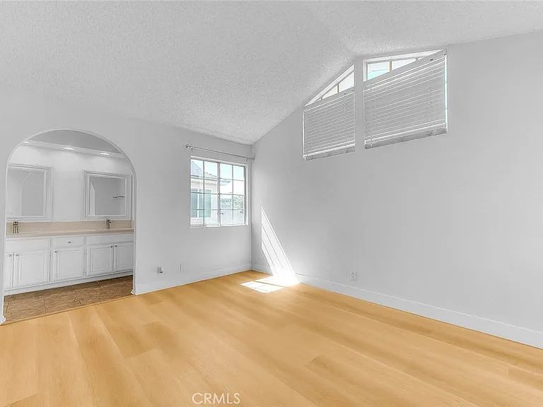 3640 Honey Glen Way — Photo 23