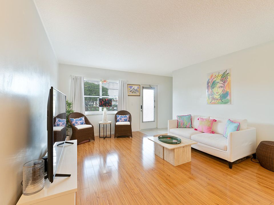 1st image of 32 Abbey Lane #205