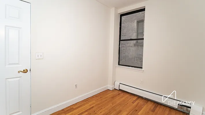 Rented by The Agency | media 15