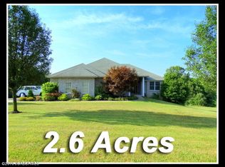 205 Summerhill Dr, Jefferson City, MO 65109