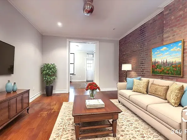 210 East 25th Street image 1 of 4