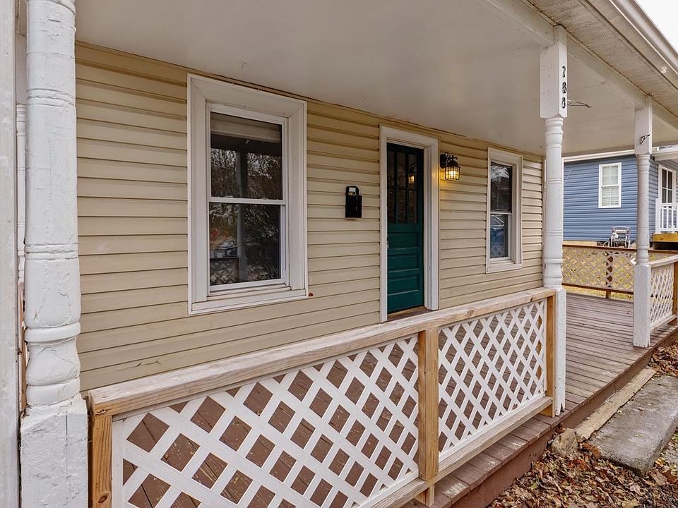 788 Sherwood Ave, Waynesboro, VA 22980 | Zillow