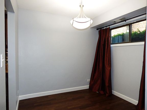 3rd image of 2210 Country Club Dr APT 3