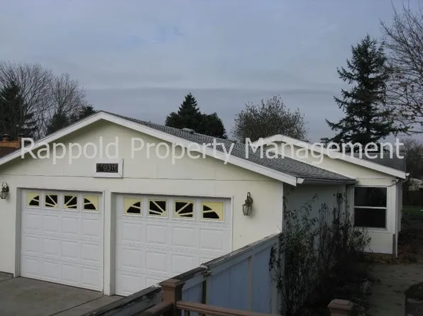 9311 SE Grant St, Portland, OR 97216