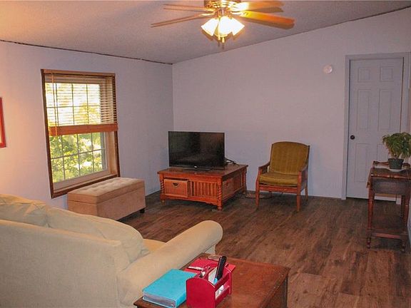 4th image of 1004 Township Road 133