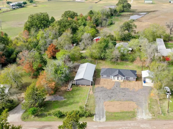 9337 Ash St, Midway, TX 75852