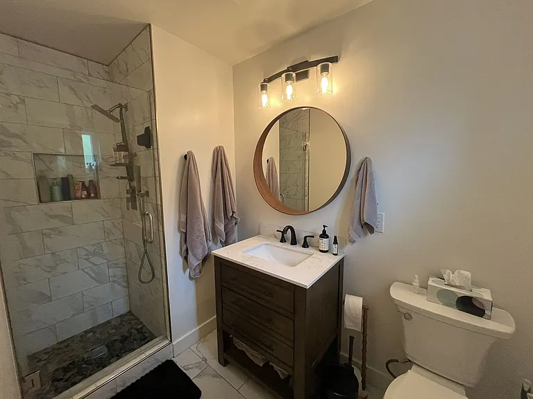8342 Hillgrove St — Photo 15