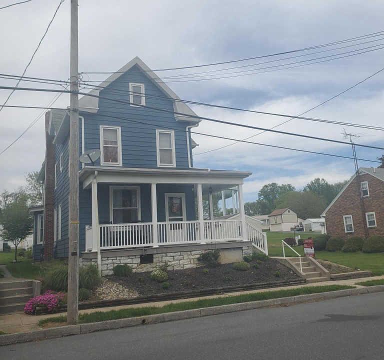 1st image of 117 W Washington Ave