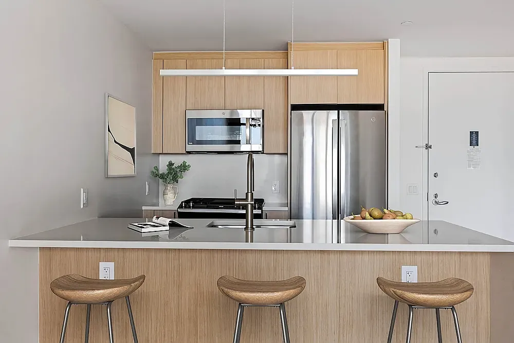 8 Spruce Street — Photo 1