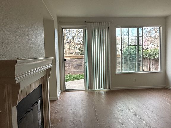 4th image of 186 Winter Ln