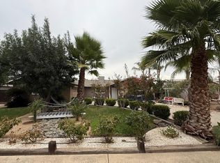 942 N Eaton Ave, Dinuba, CA 93618