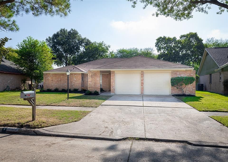 1st image of 8102 Knightwood Forest Dr