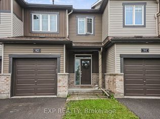 92 Gardenpost Ter, Ottawa, ON K4A5H2