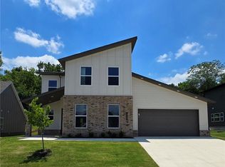1325 Bunker Dr, Pea Ridge, AR 72751