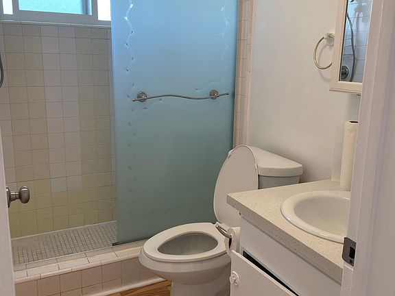 3rd image of 23802 Ocean Ave Unit C